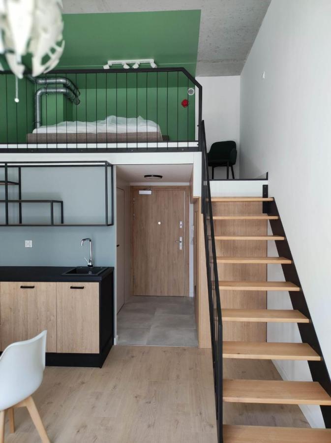 Apartament Airport Вроцлав Екстериор снимка