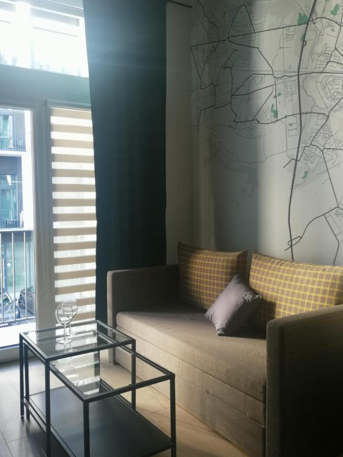 Apartament Airport Вроцлав Екстериор снимка